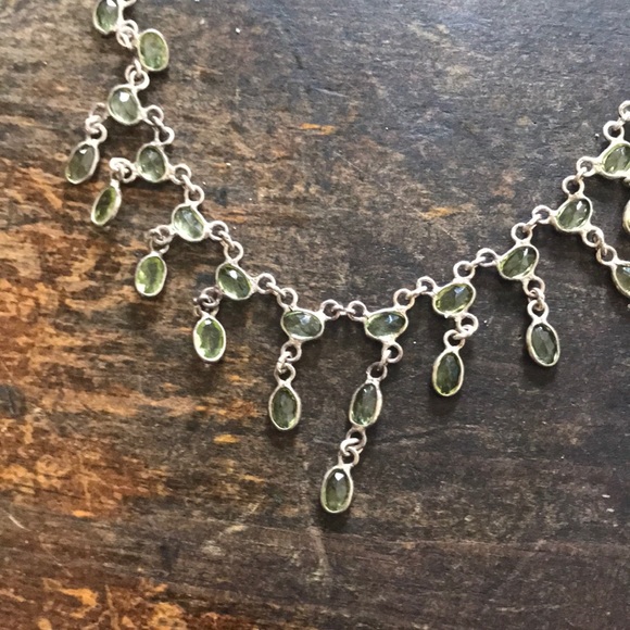 Peridot Choker - Picture 2 of 3